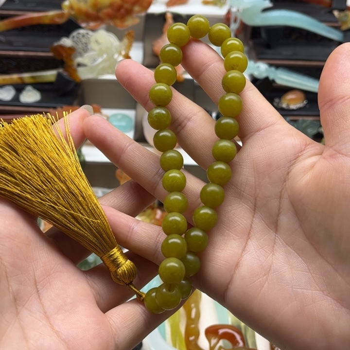 蛇纹石玉未镶嵌岫玉发簪