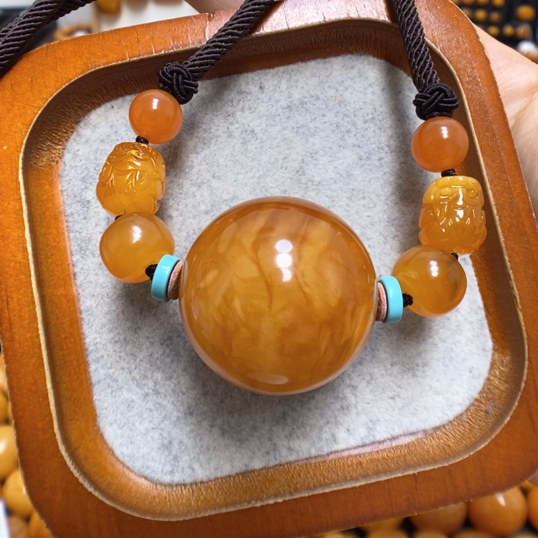 蜜蜡颈饰未镶嵌蜜蜡