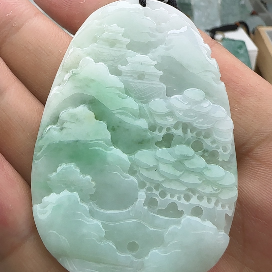 颈饰未镶嵌翡翠翡翠