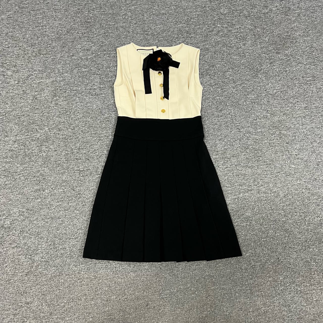 99新 GUCCI/古驰 Gucci 古驰 黑白 拼色 连衣裙 99新 Xs码