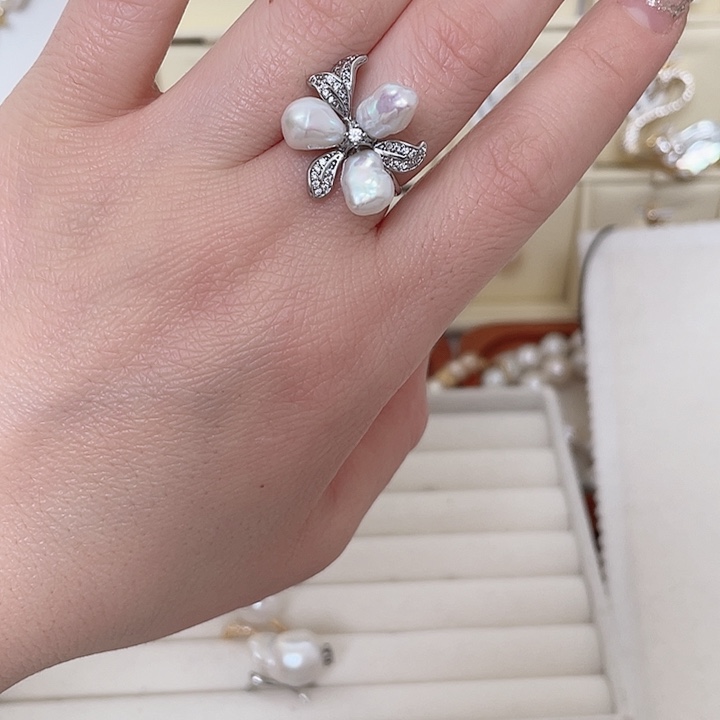 淡水珍珠戒指合金三花花瓣巴洛克戒指