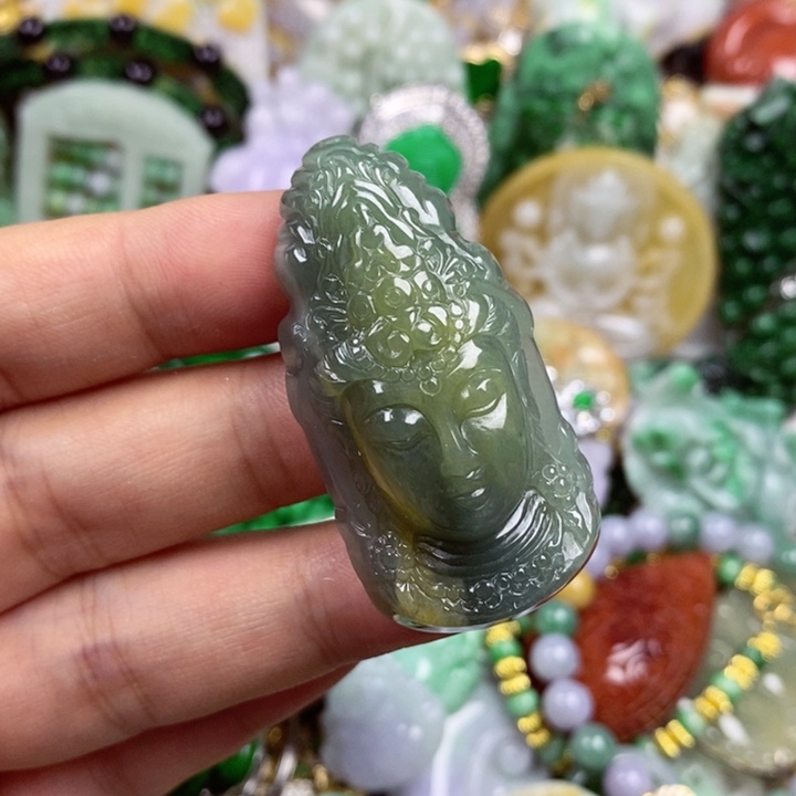 吊坠(赠链)未镶嵌翡翠