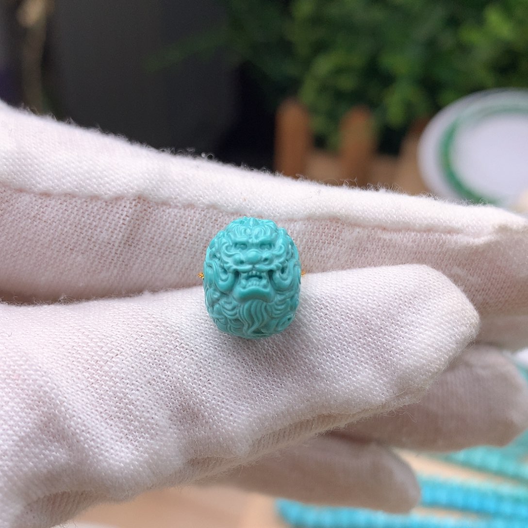 绿松石配饰未镶嵌