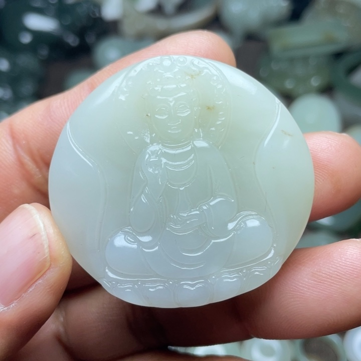 和田玉颈饰未镶嵌