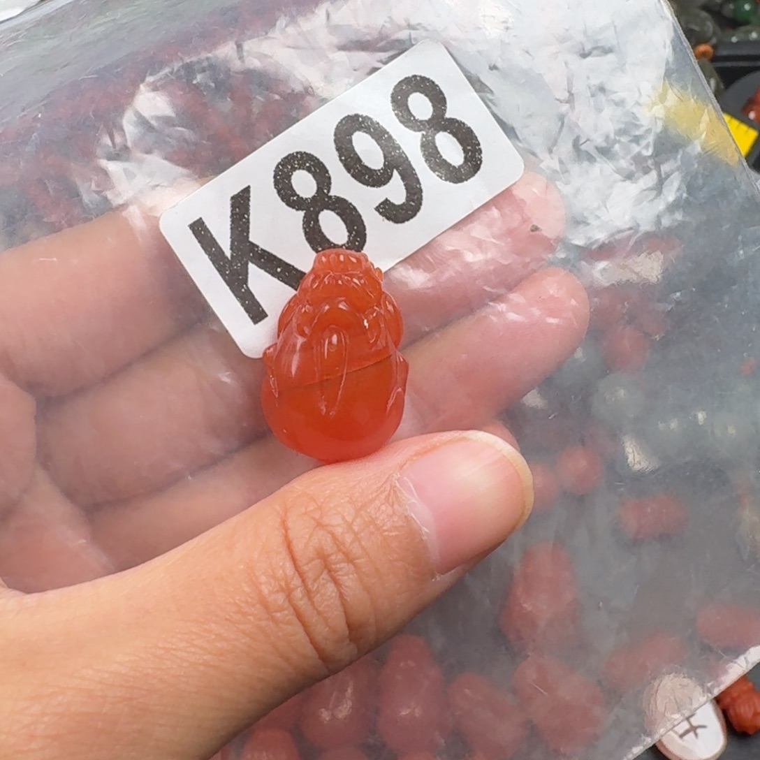 南红玛瑙未镶嵌珠宝奇石