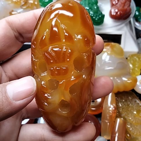 玛瑙/玉髓手把件未镶嵌