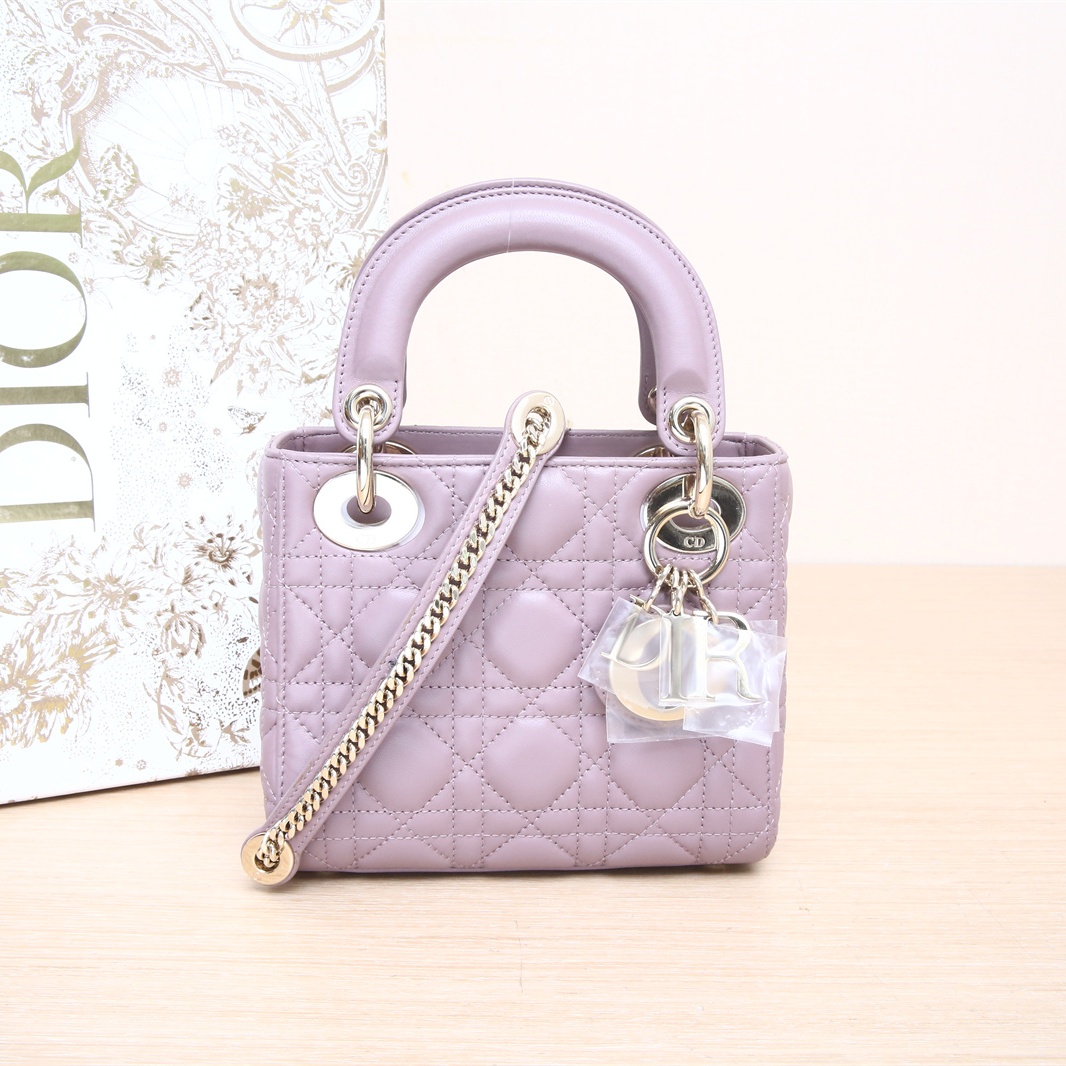 99新 DIOR/迪奥 Lady Dior 戴妃包 2022P244589192