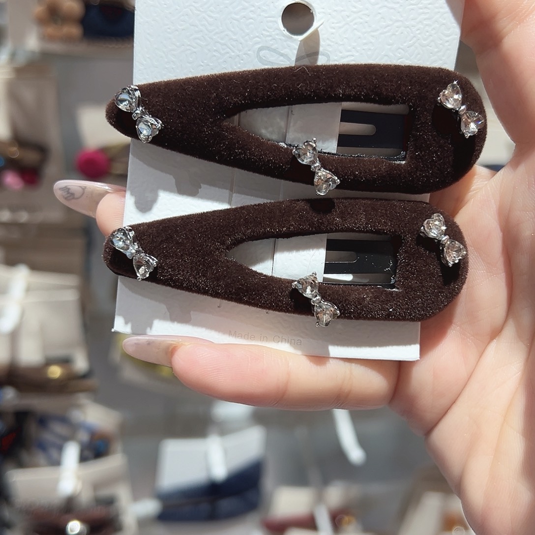 仿珍珠非金属蝴蝶结钻咖色丝绒掰掰夹