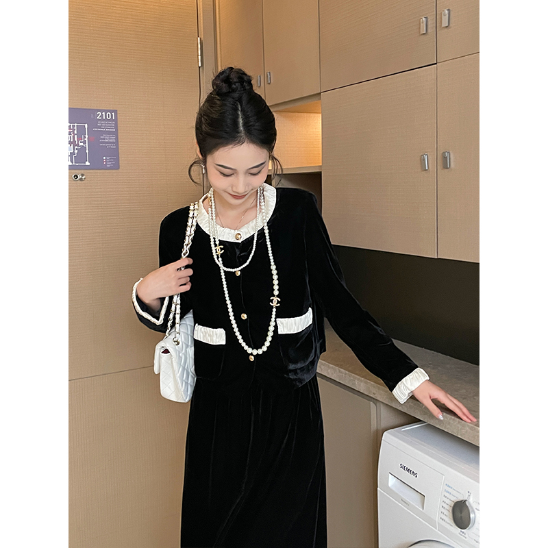 【拉夏贝尔】赫本小香风撞色丝绒外套女早秋新款设计感上衣WT389