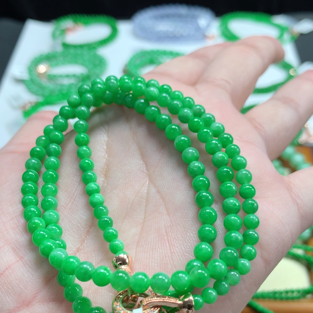 翡翠未镶嵌手链翡翠