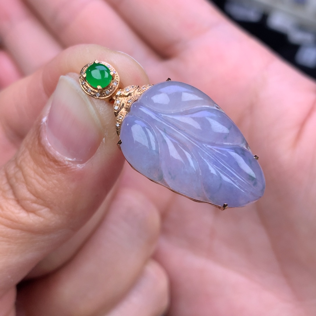 翡翠吊坠(不含链)18K金镶嵌