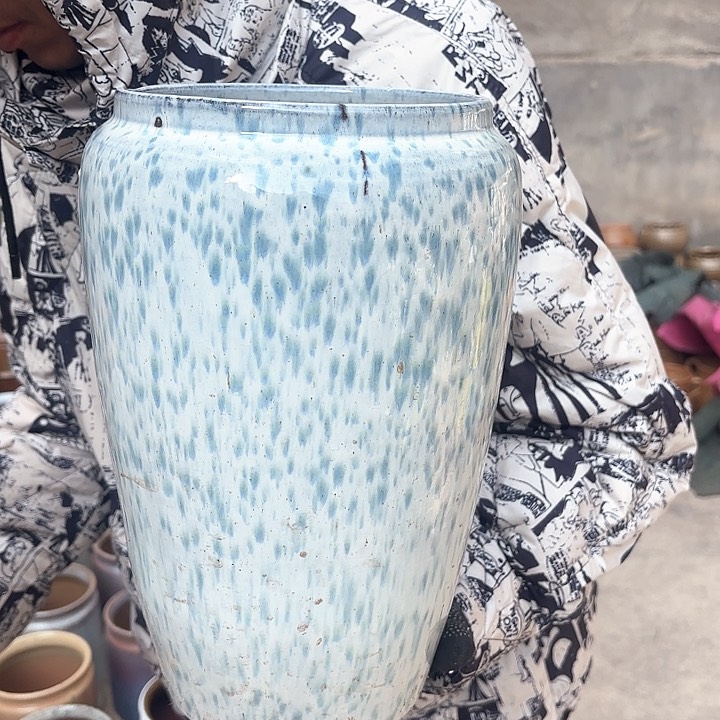 红陶微瑕口径16高度30