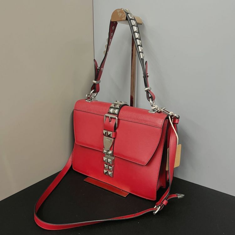 95新/普拉达/C18377003739/[251207CZ02]