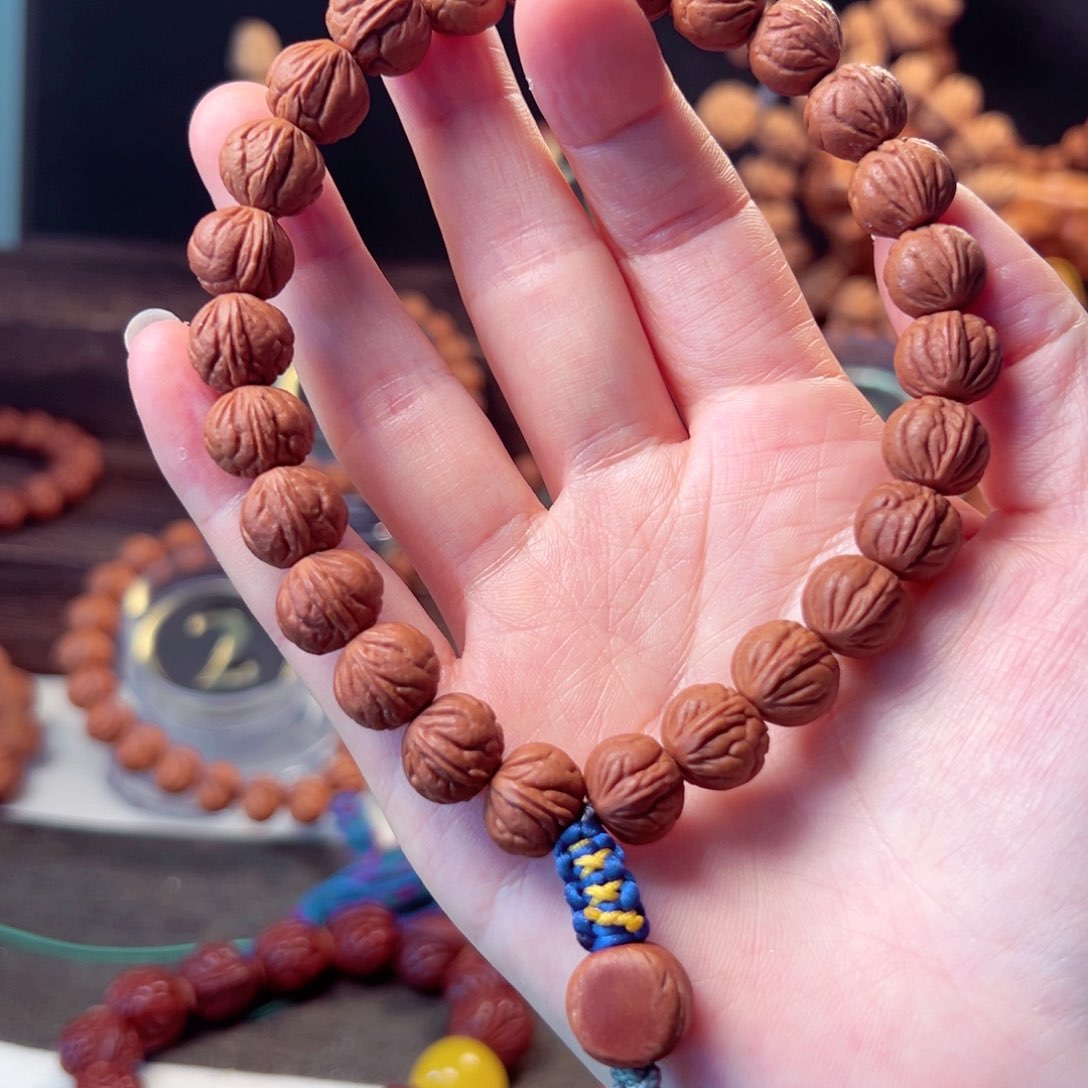 【闪购商品】桃核吊坠12尺寸玉龙脊