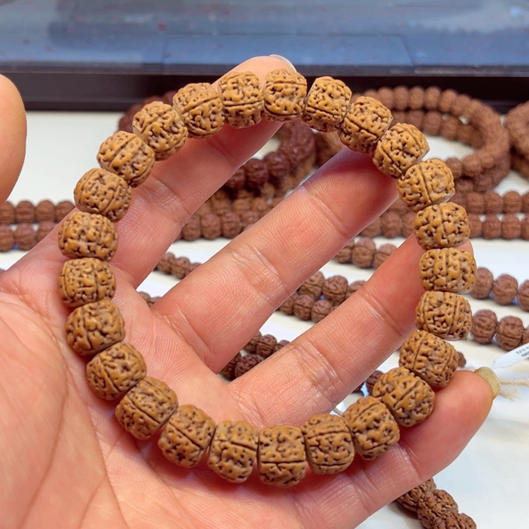 金刚菩提手串藏切盘龙