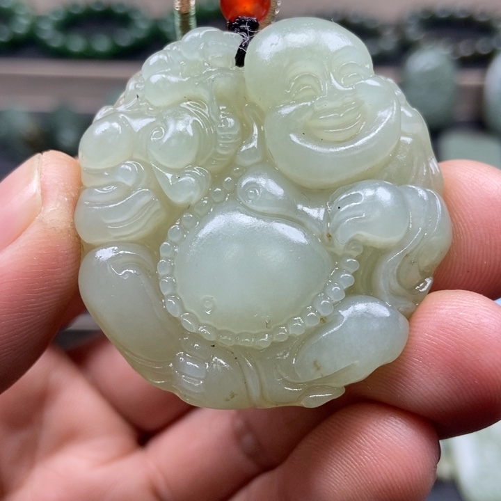 和田玉颈饰未镶嵌