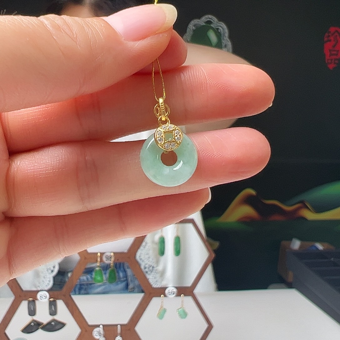 翡翠银S925镶嵌耳饰天然翡翠