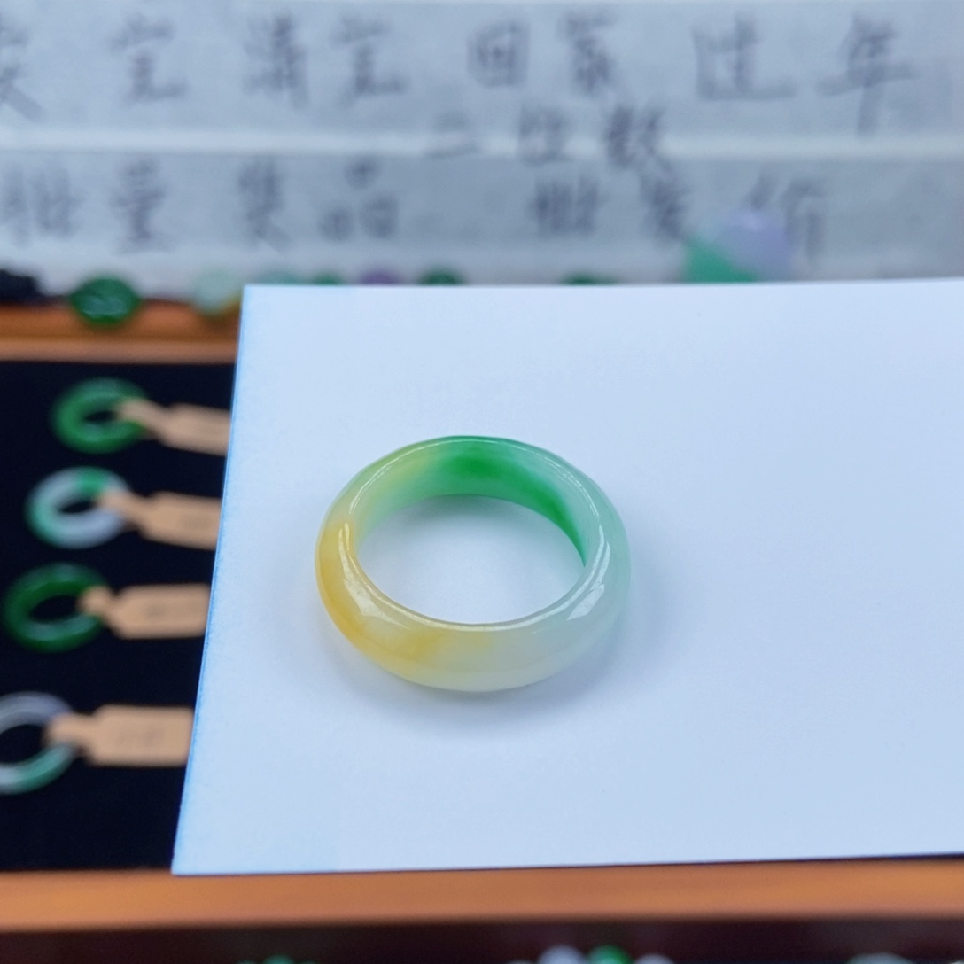 ****发翡翠未镶嵌戒指17
