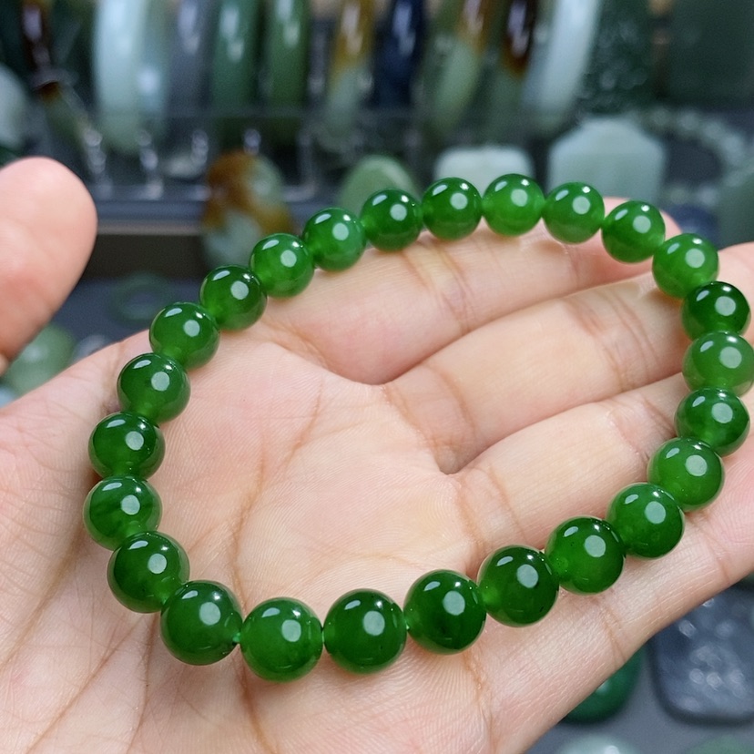 【闪购商品】未镶嵌手串和田玉小****妇