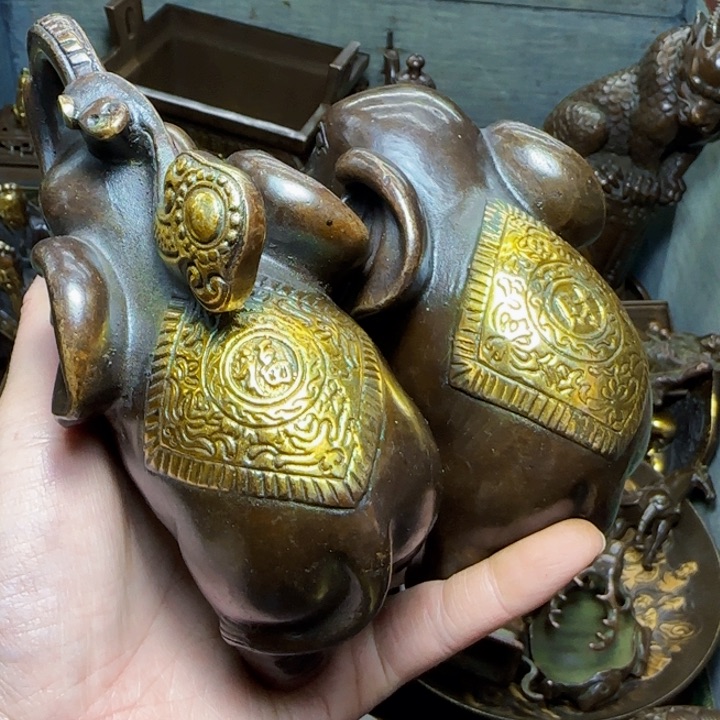 铜器把玩摆件链接