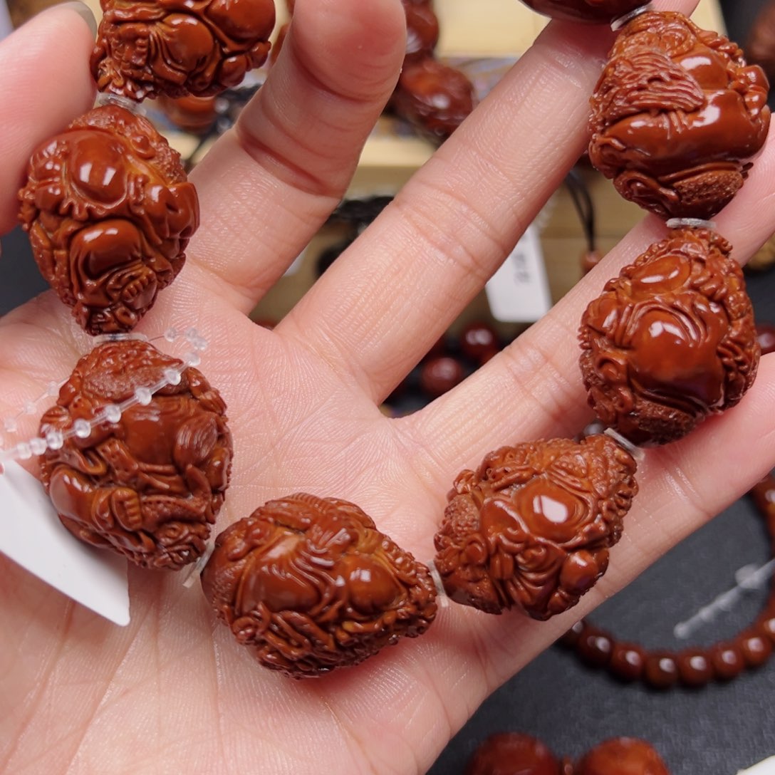 橄榄核吊坠岩橄榄核