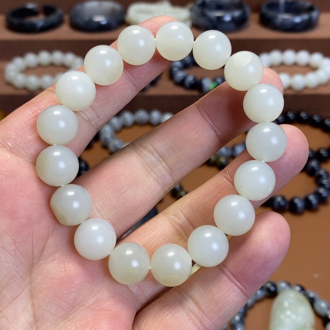 和田玉未镶嵌手串新疆和田玉带皮毛孔12子料圆珠手串