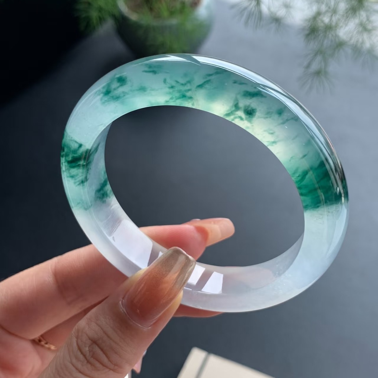 天然缅甸翡翠手镯正圈