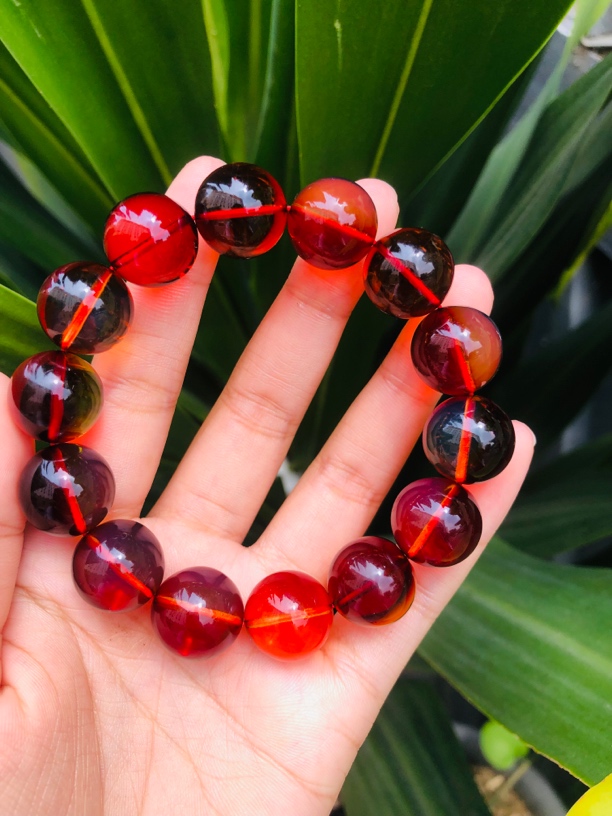 馆藏级5Ａ净水红蓝珀16+手串变幻妖孽火彩男女饰品时尚搭配