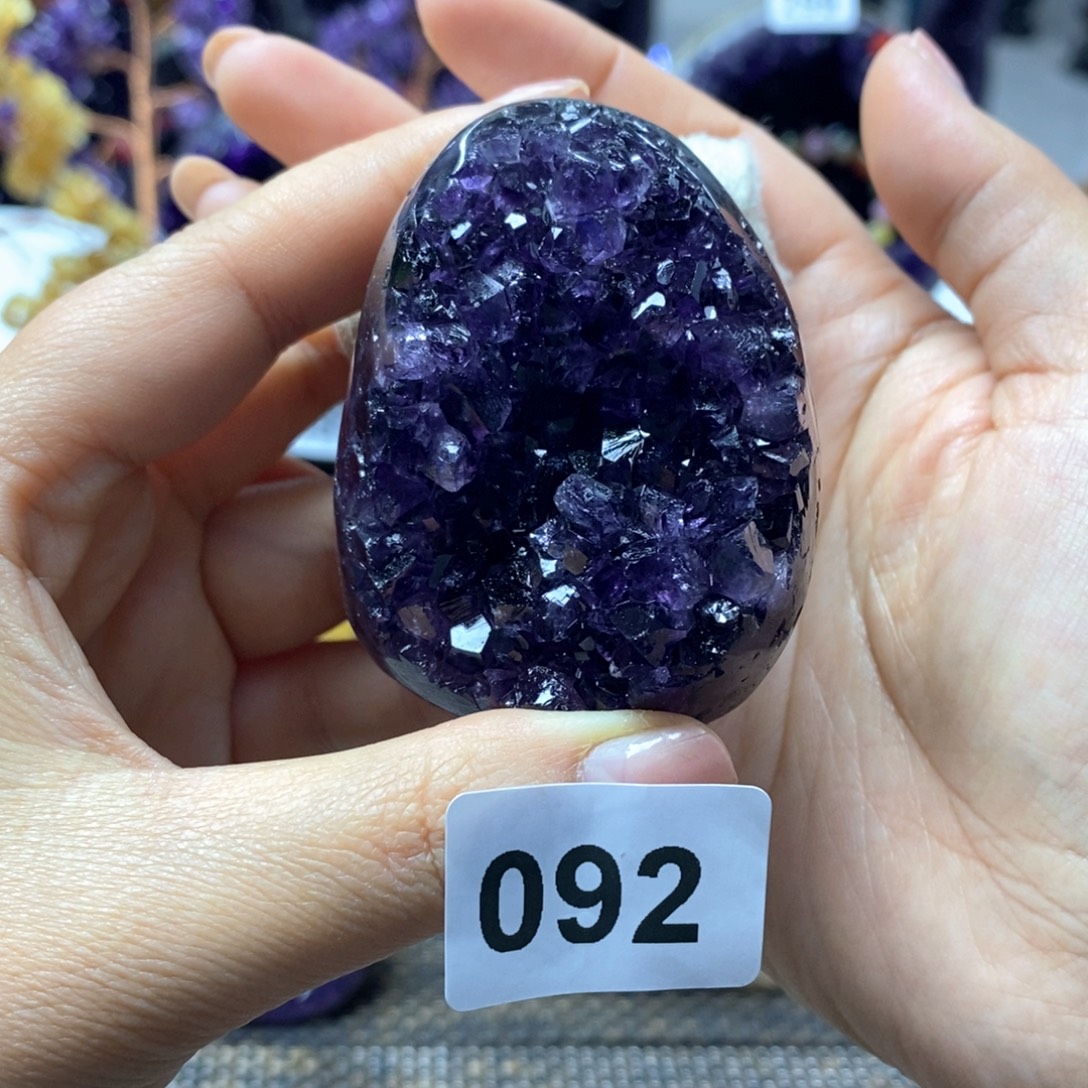 大型摆件（非配饰）紫晶未镶嵌