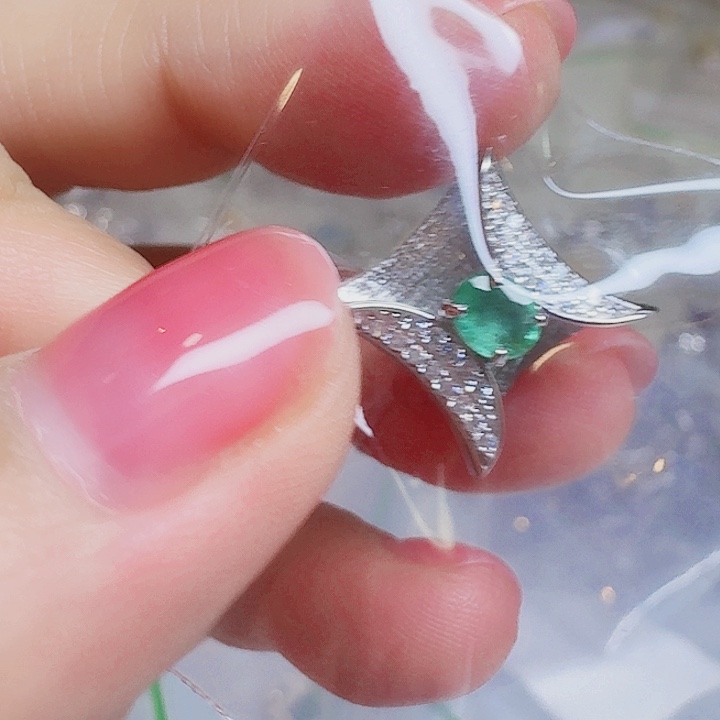 吊坠925银合成立方氧化锆