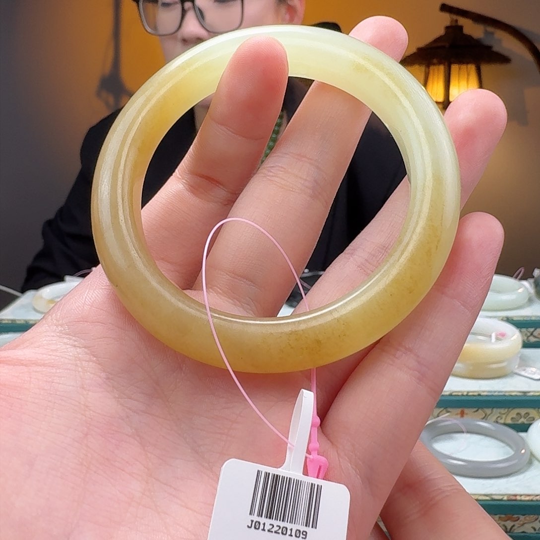 和田玉手镯54.4未镶嵌