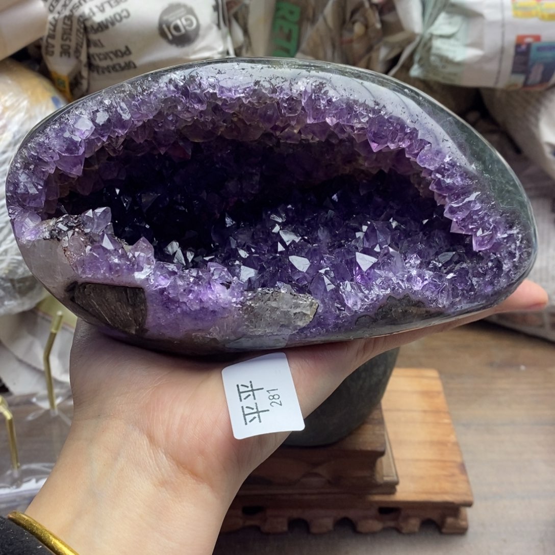 水晶珠宝半成品未镶嵌