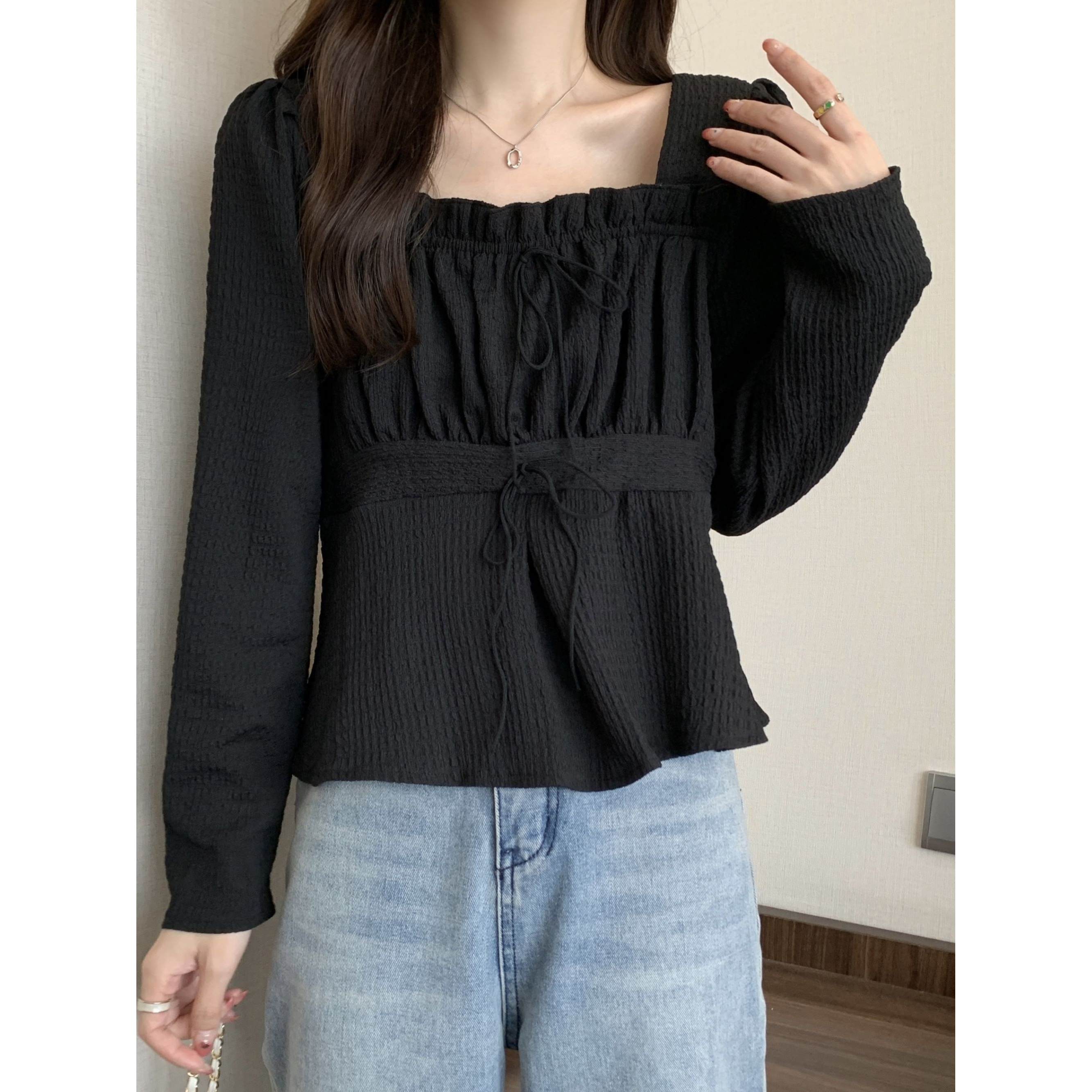 2024夏秋款大码设计感小众方领显瘦遮肉上衣女夏季