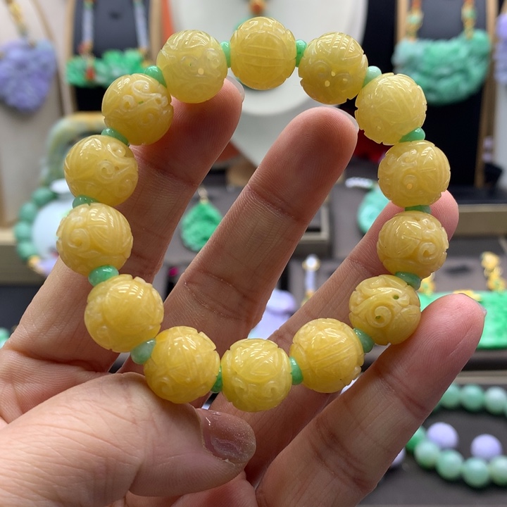 翡翠手链未镶嵌翡翠手链