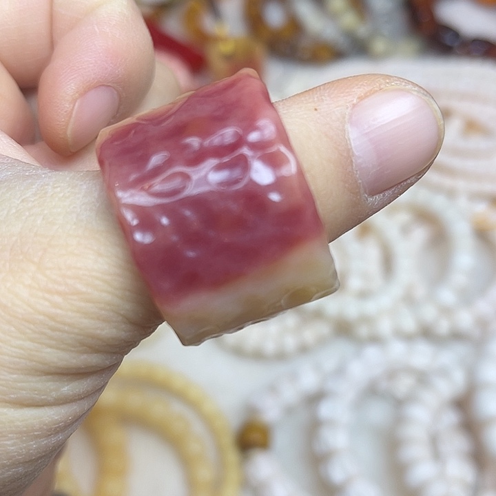 驼骨手串/手链驼骨沁血料扳指内径22