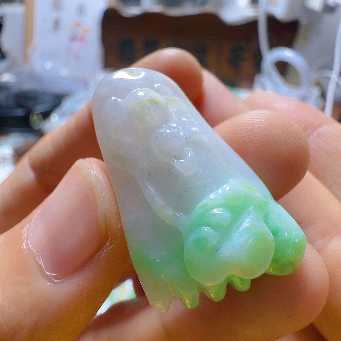 翡翠未镶嵌颈饰翡翠100