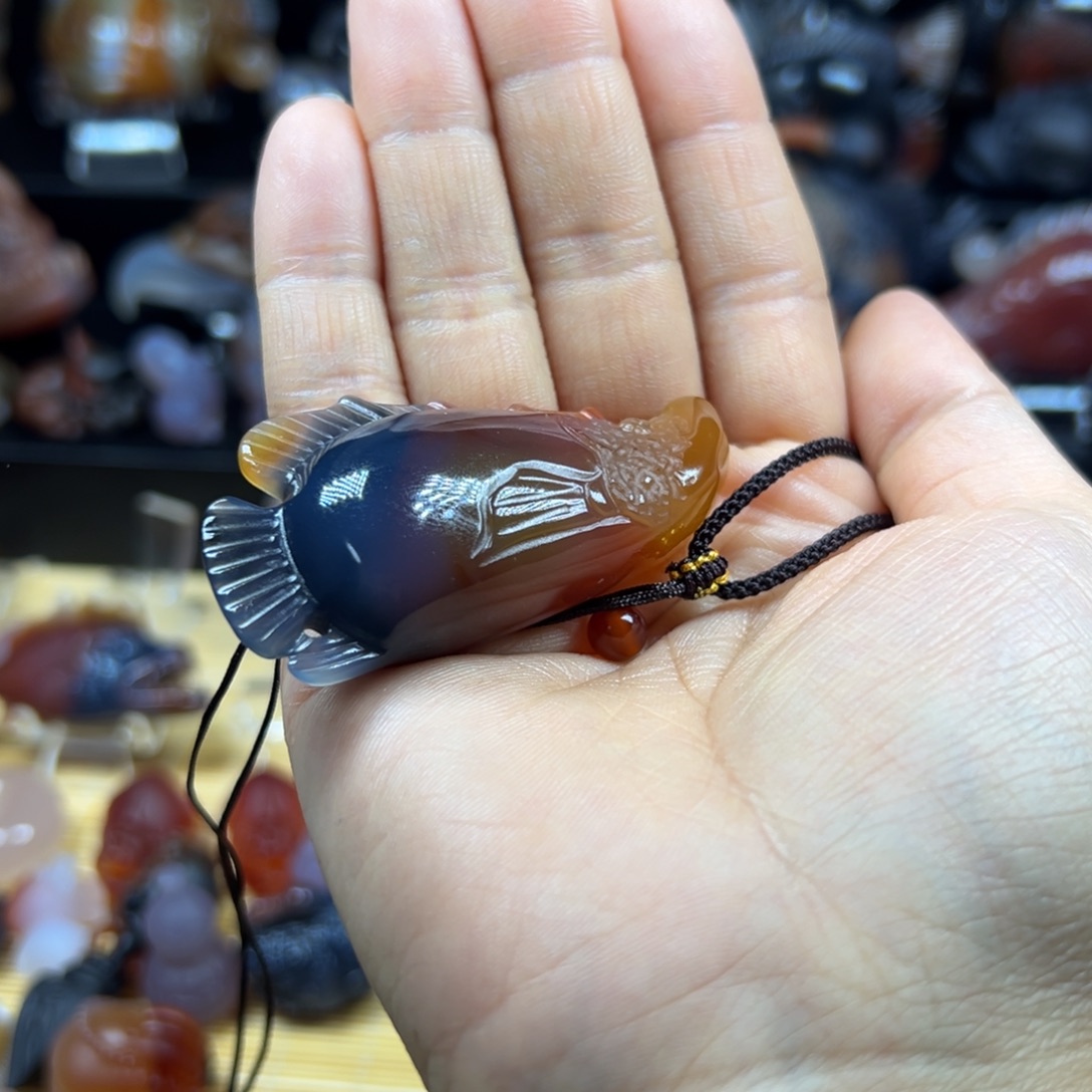 一***饮玛瑙/玉髓未镶嵌颈饰