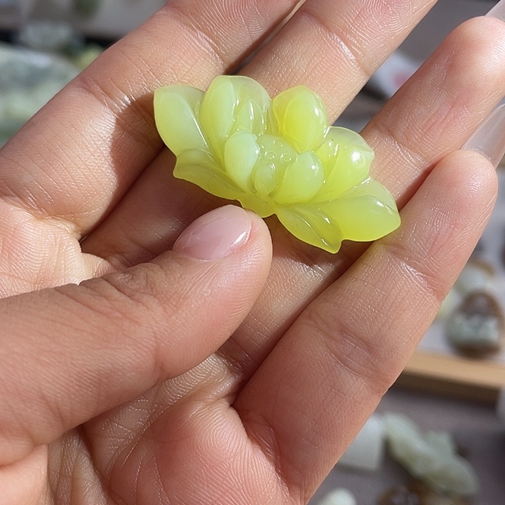 和田玉未镶嵌颈饰温柔姐姐