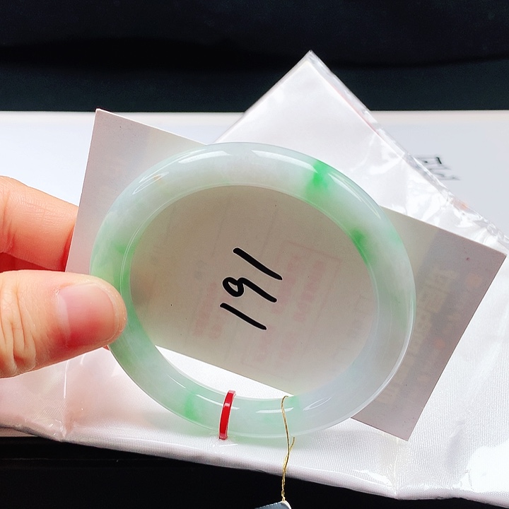 翡翠手镯未镶嵌55➕圈口