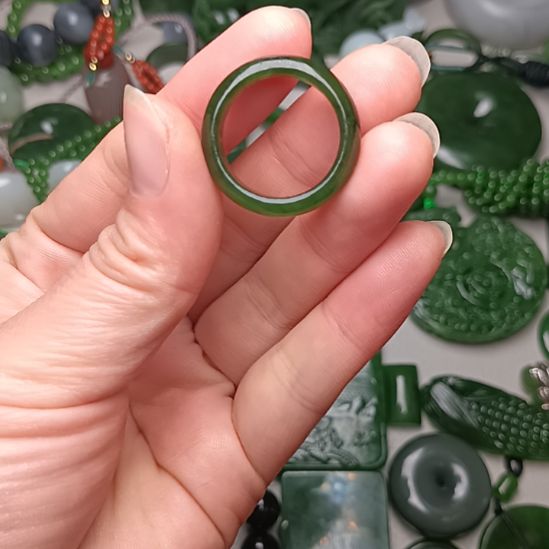 和田玉（碧玉）未镶嵌戒指