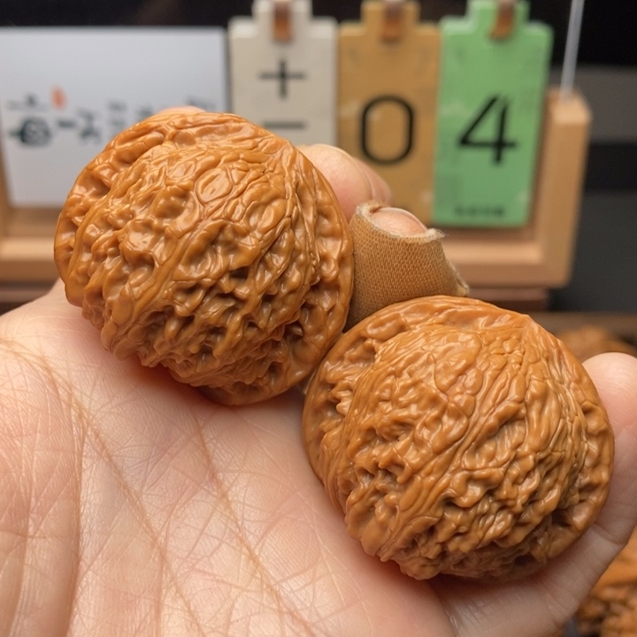 文玩核桃把件泥鳅背41