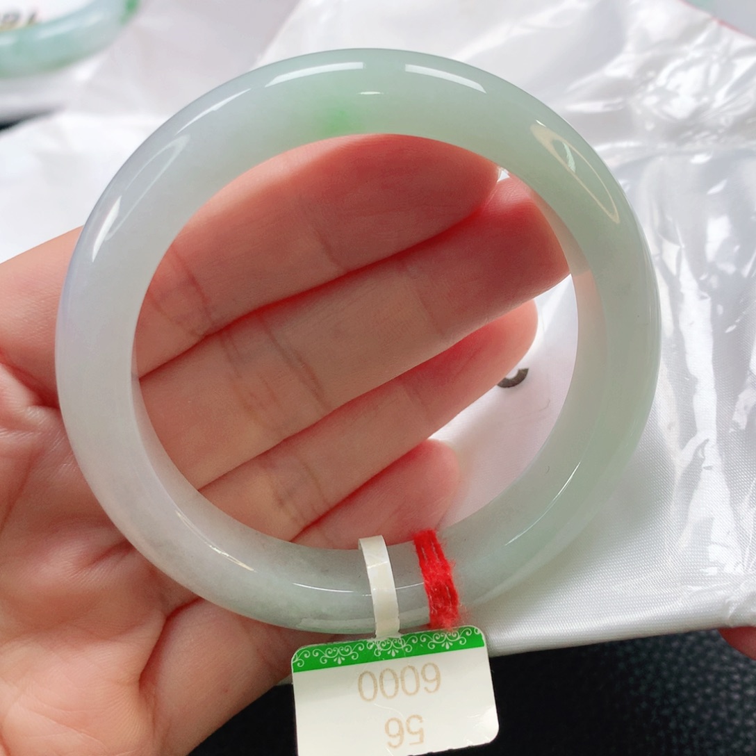 未镶嵌摆件翡翠琪**儿56正