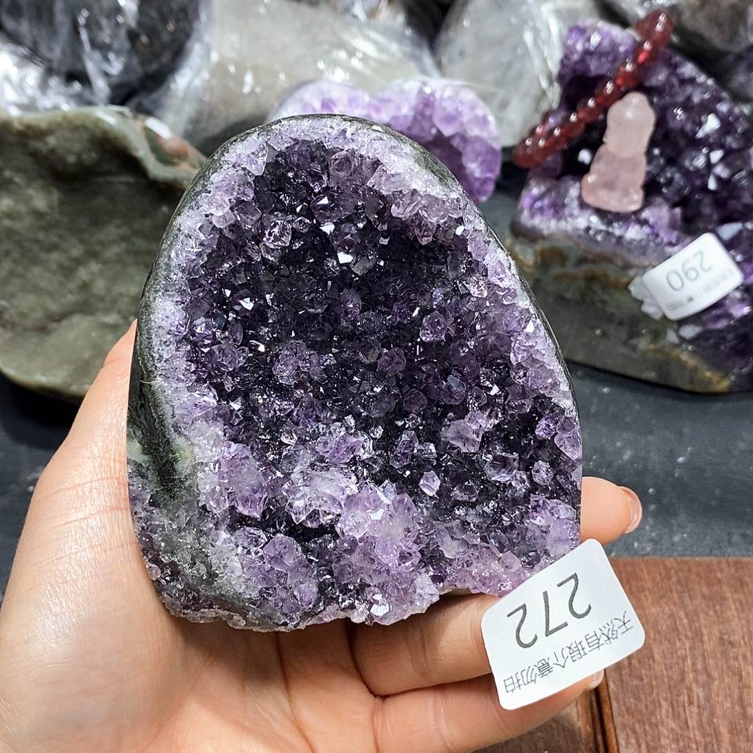 水晶大型摆件（非配饰）未镶嵌