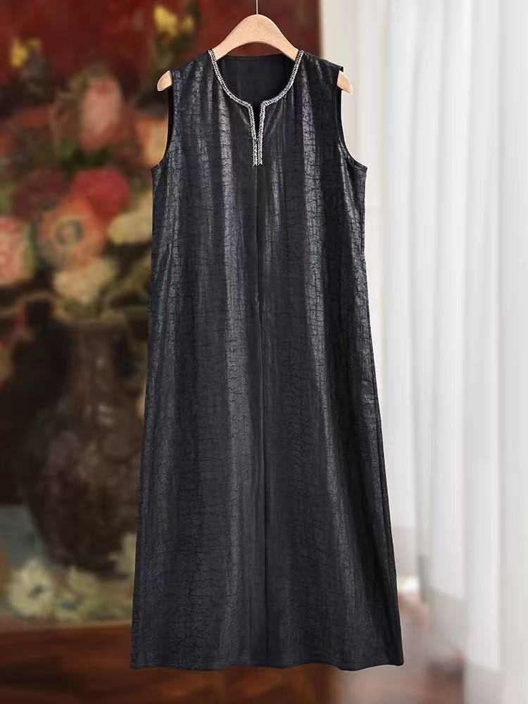 妍姐2025年夏新品气场全开v领阔板时尚香云纱女装 黑色 251036