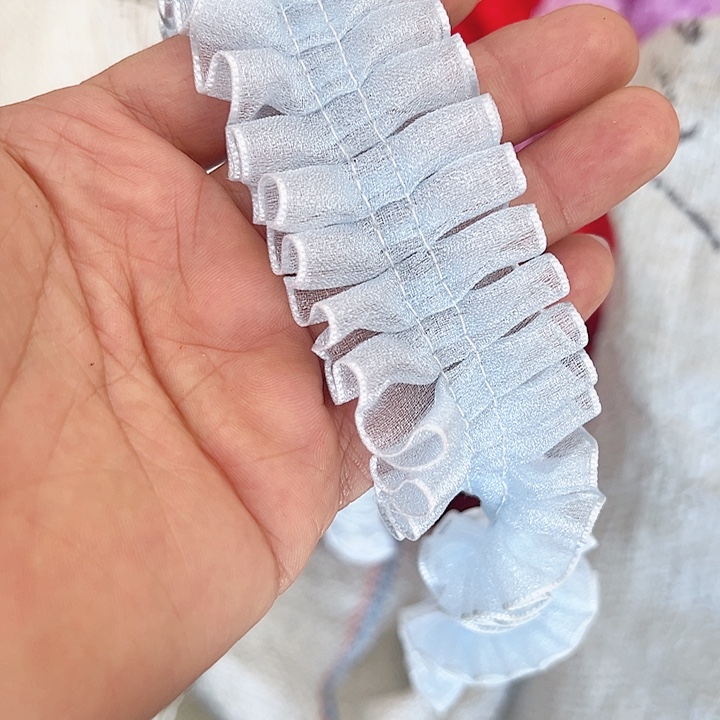 4的蓝色珍珠纱打皱200码材料