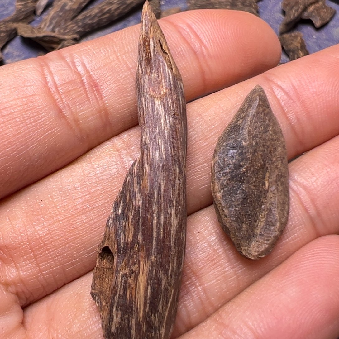 沉香碎屑沉香沉水树心1克