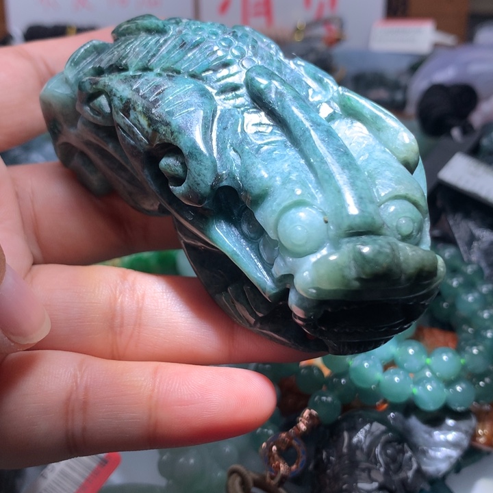 翡翠颈饰未镶嵌保真天然A货翡翠