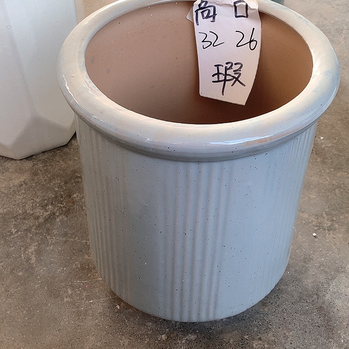 花盆陶瓷的制作中号瑕疵