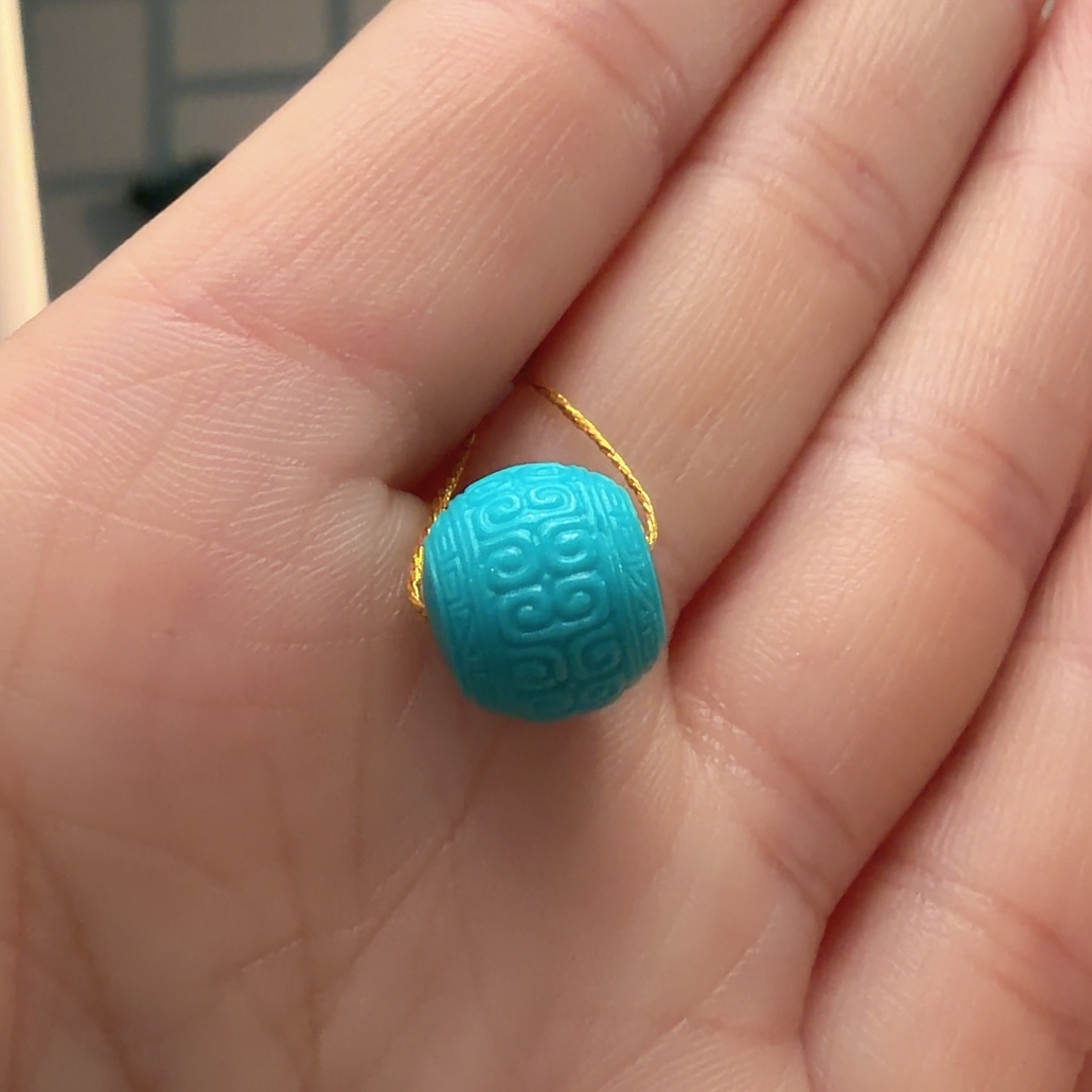 绿松石未镶嵌颈饰