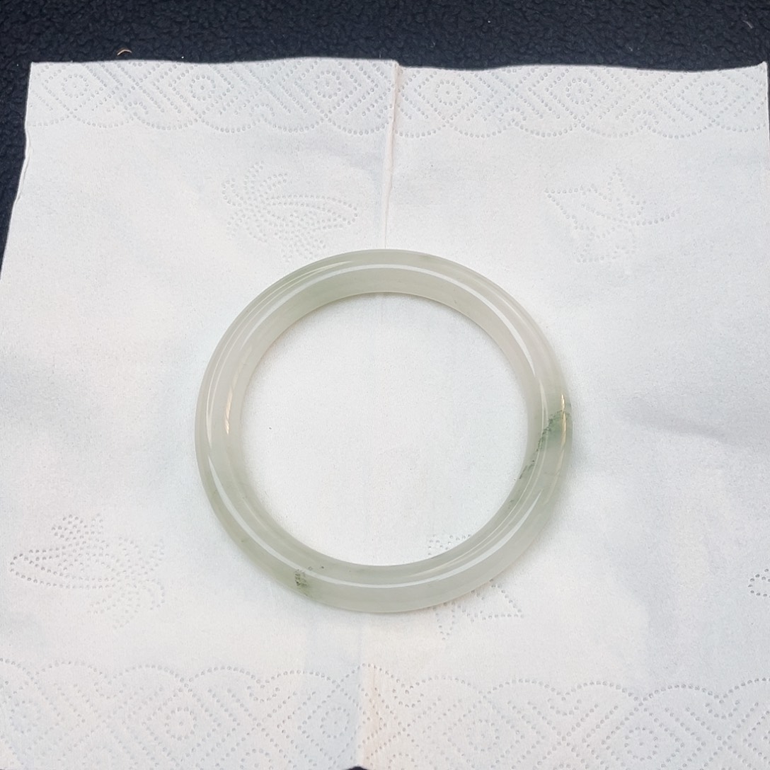 石英质玉未镶嵌手镯992